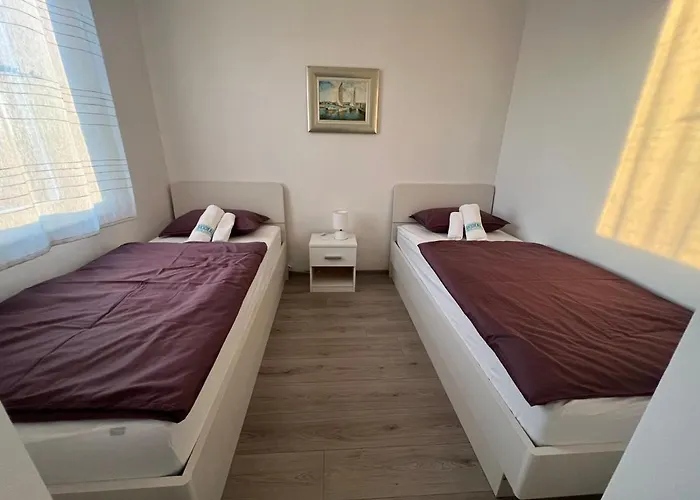 Sea View Apartment Porec